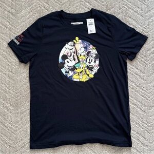 Abercrombie Kids Disney Tee size 15/16